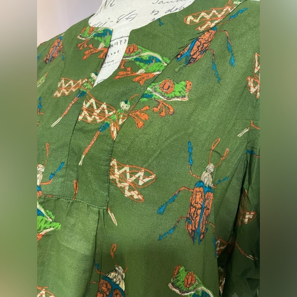 Jude Connally Jenny Gardens Flutter Sleeve V-Neck Top 🌿✨ - Picture 8 of 10